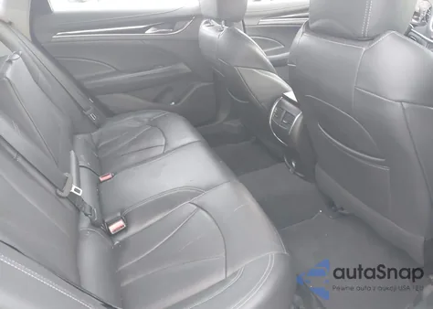 2017 Buick Lacrosse Essence из США, поврежденный, VIN 1G4ZP5SSXHU110682